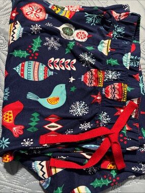 Women’s Holiday Print Pajama Shorts - Navy with Red Accents